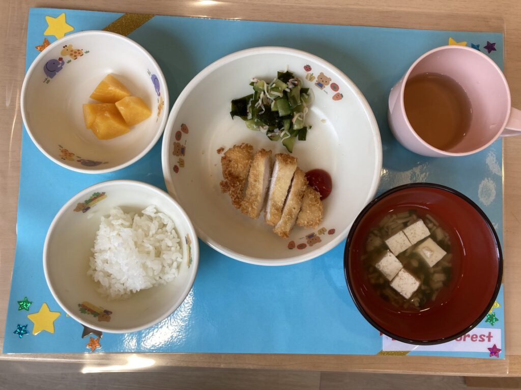 画像：給食