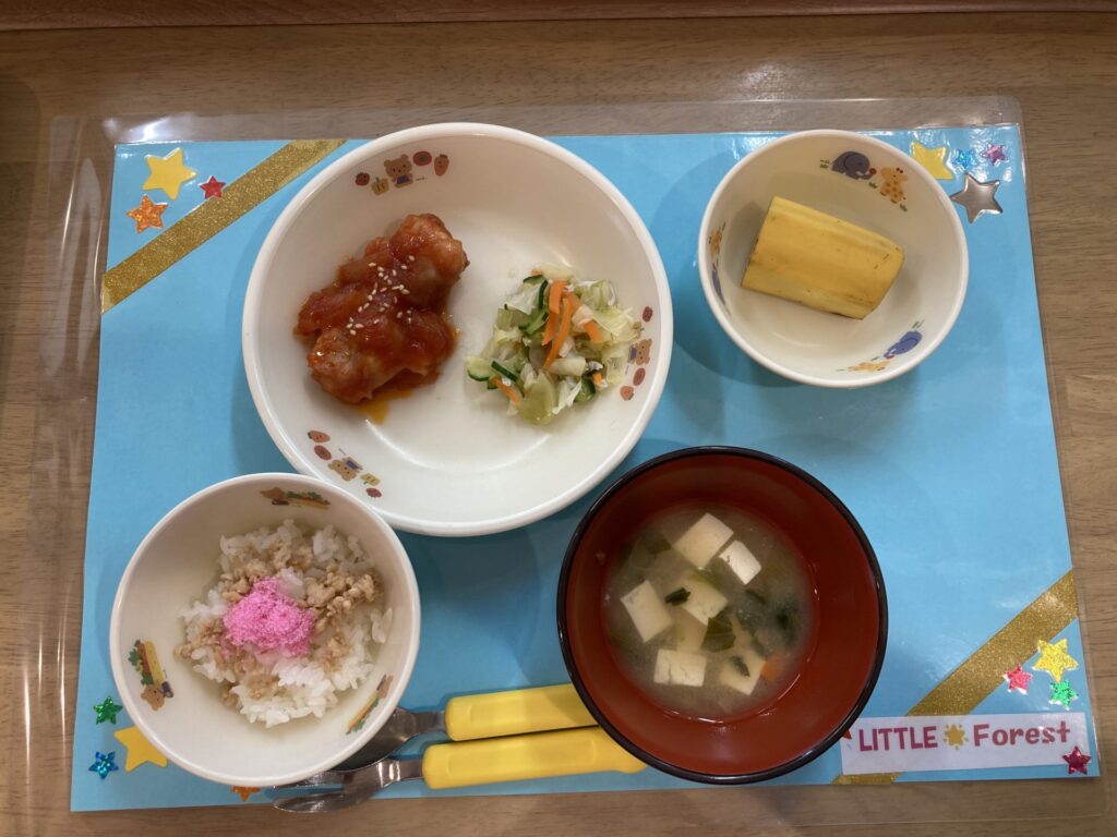 画像：給食