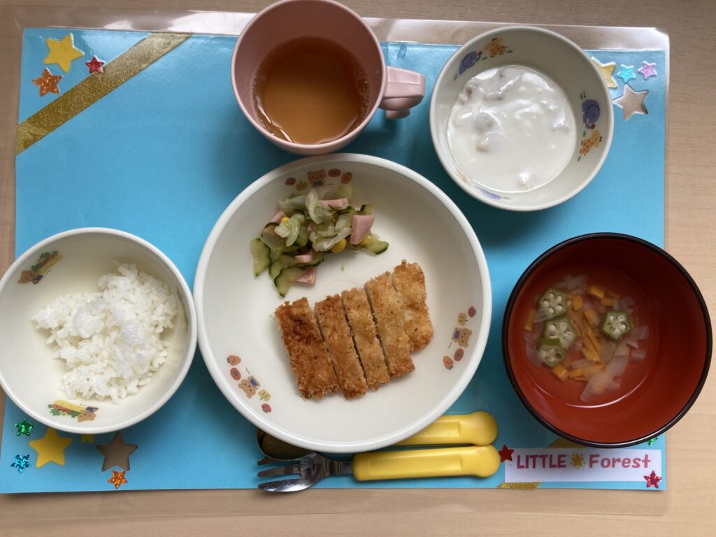 画像：給食
