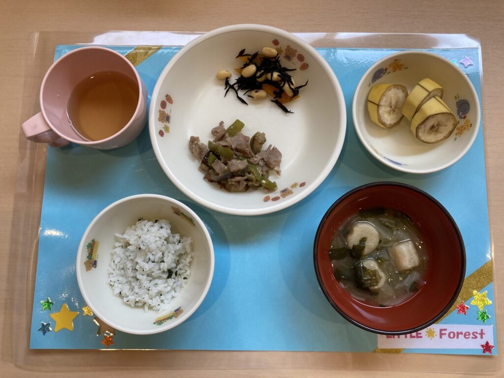 画像：給食