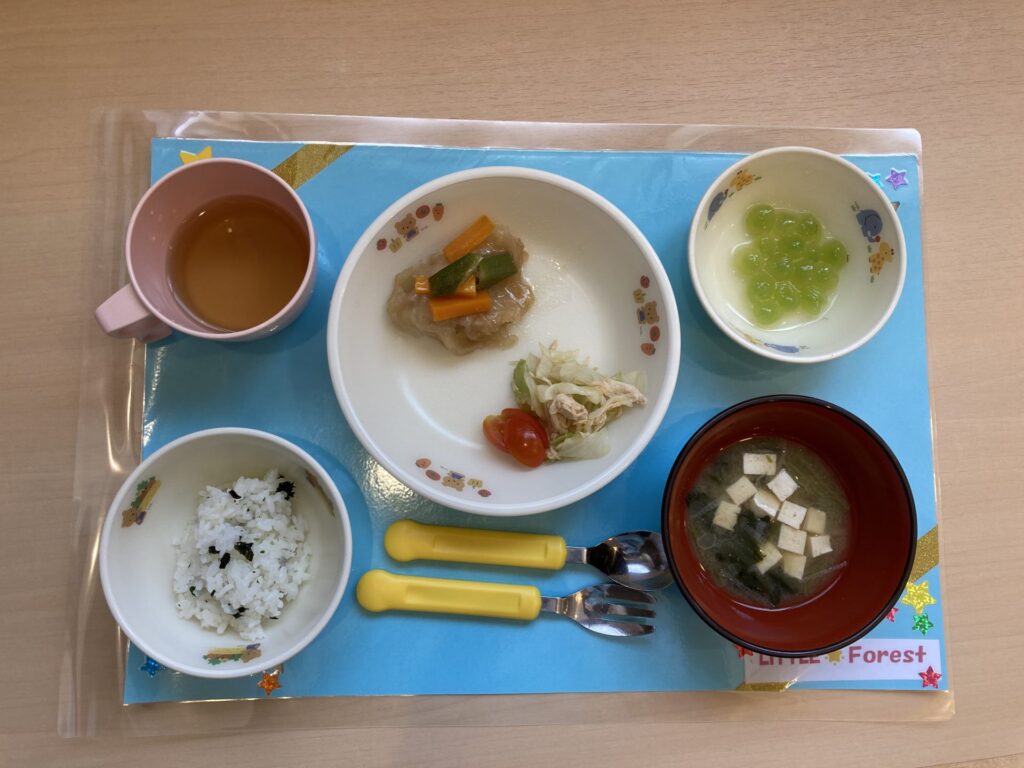 画像：給食