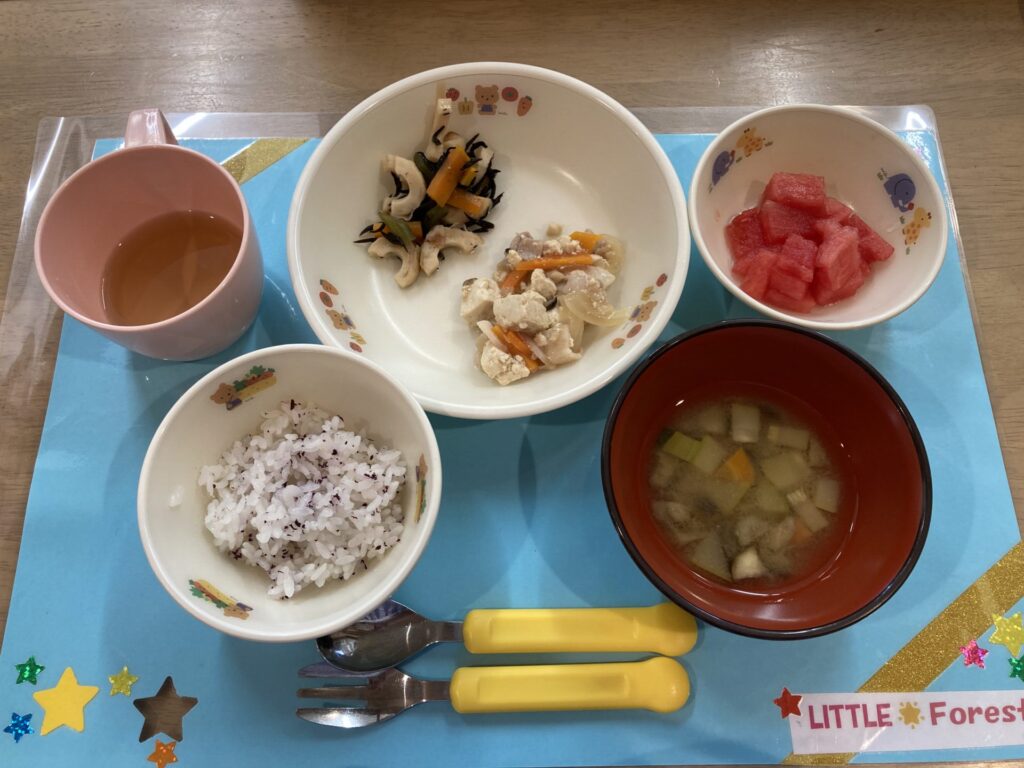 画像：給食