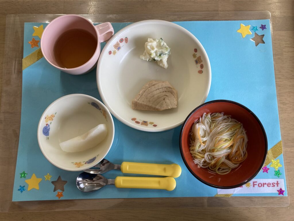 画像：給食