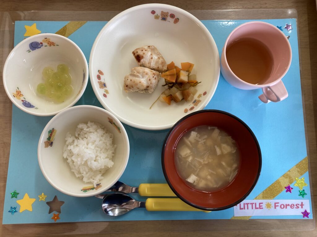 画像：給食