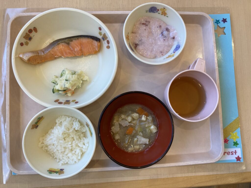 画像：給食