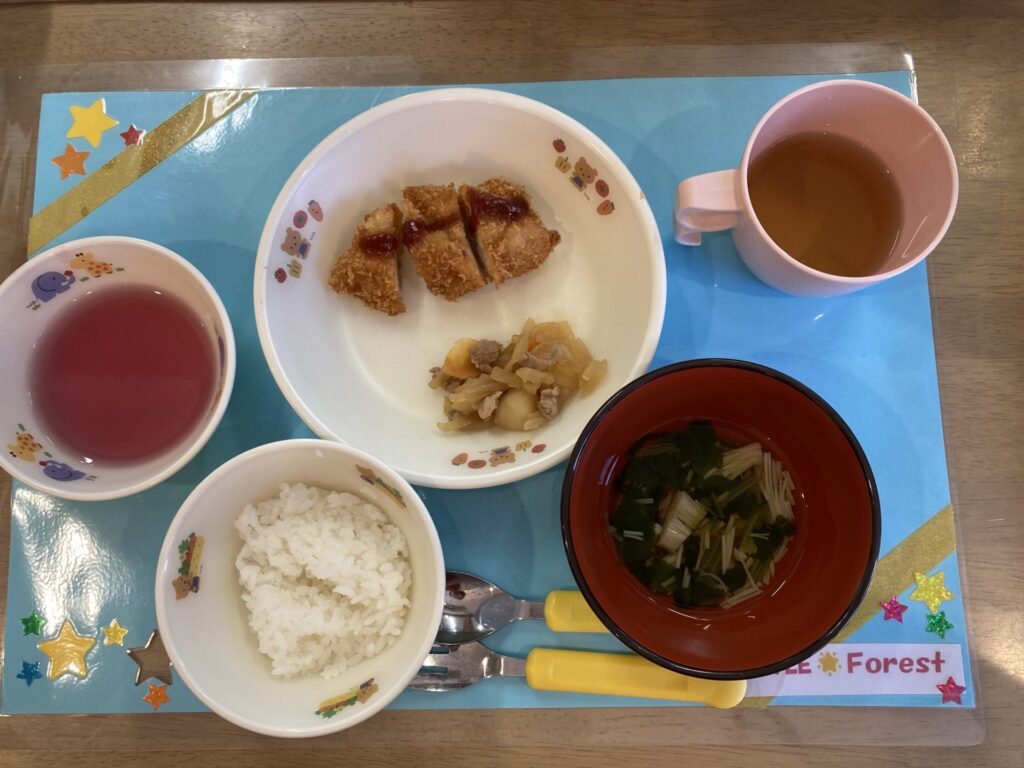 画像：給食
