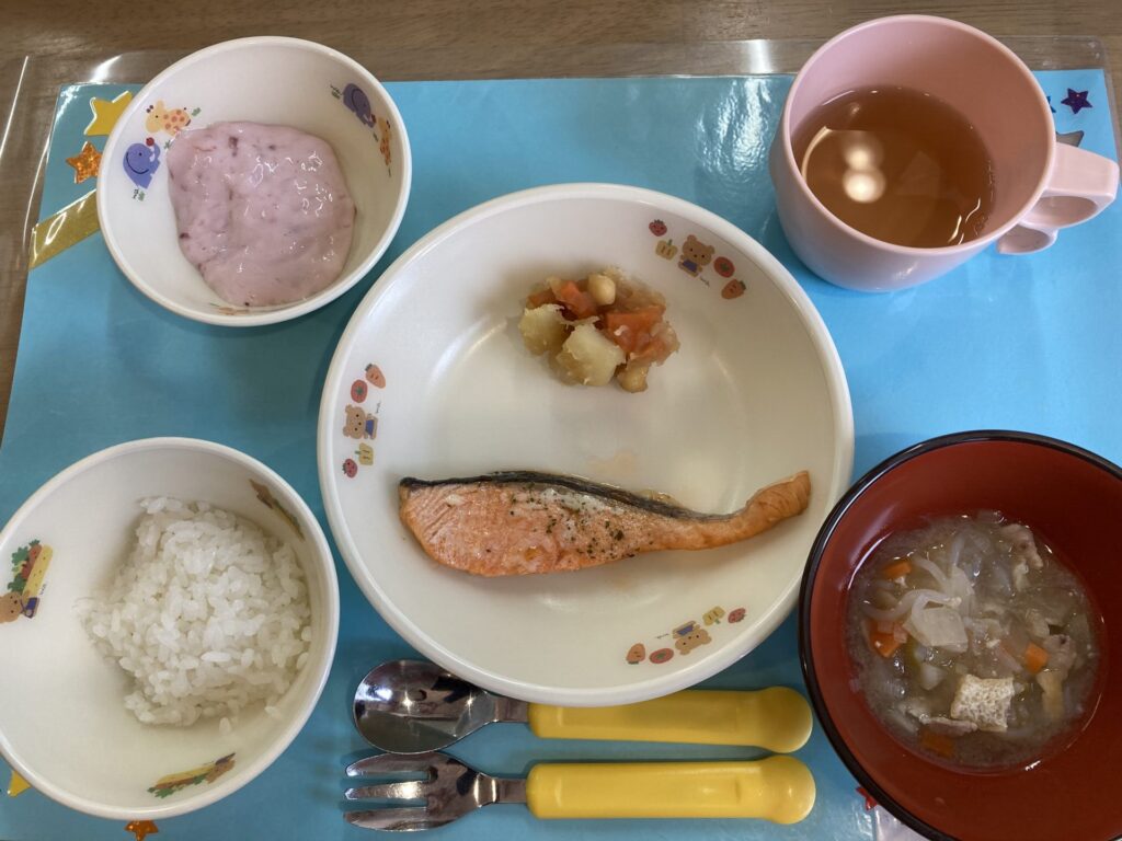 画像：給食