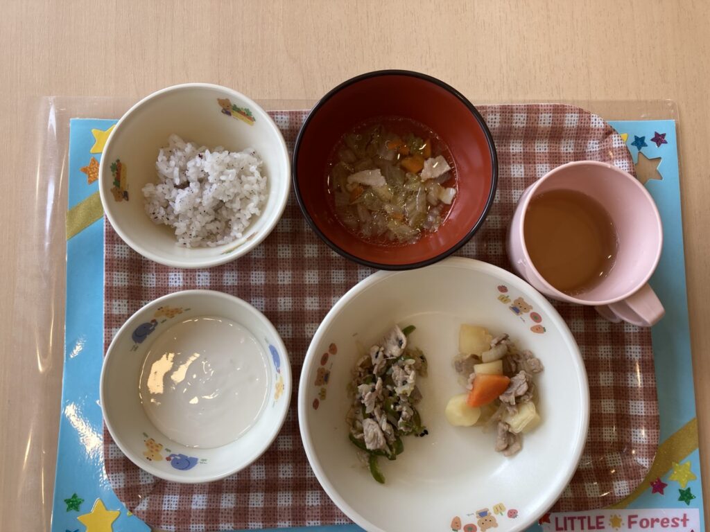 画像：給食