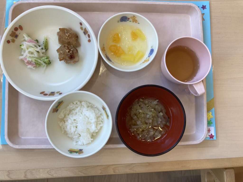 画像：給食