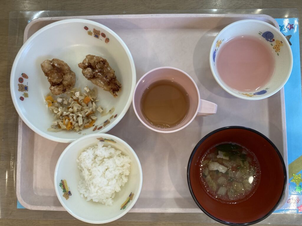 画像：給食