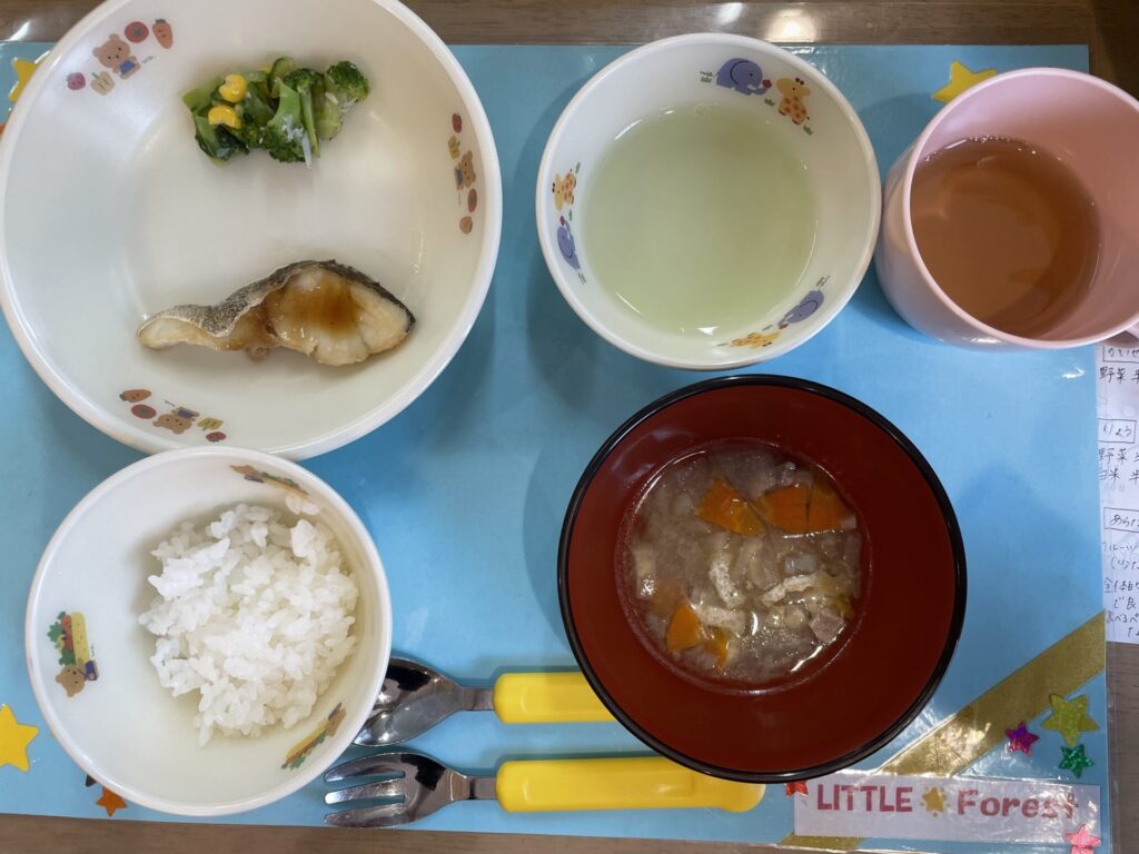 画像：給食