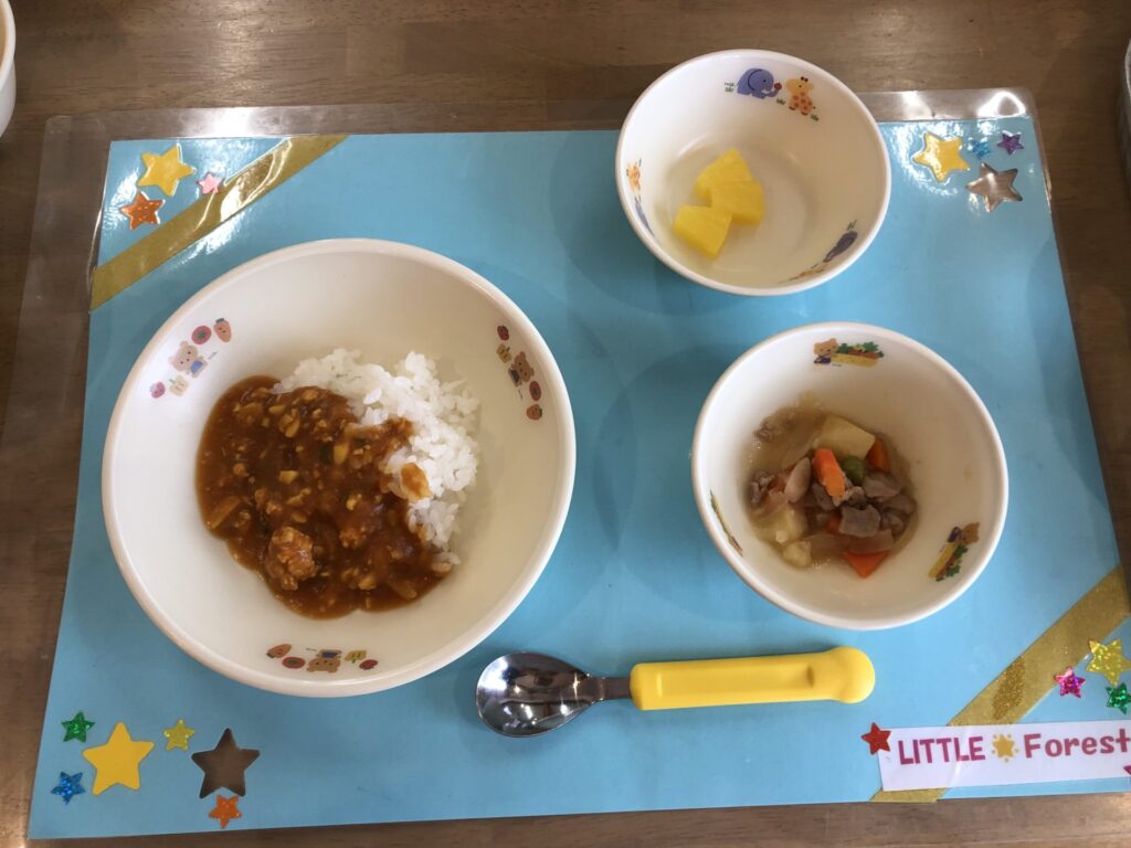 画像：給食