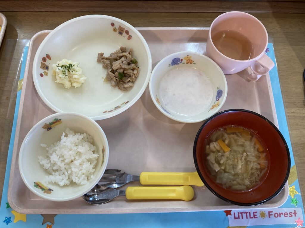 画像：給食