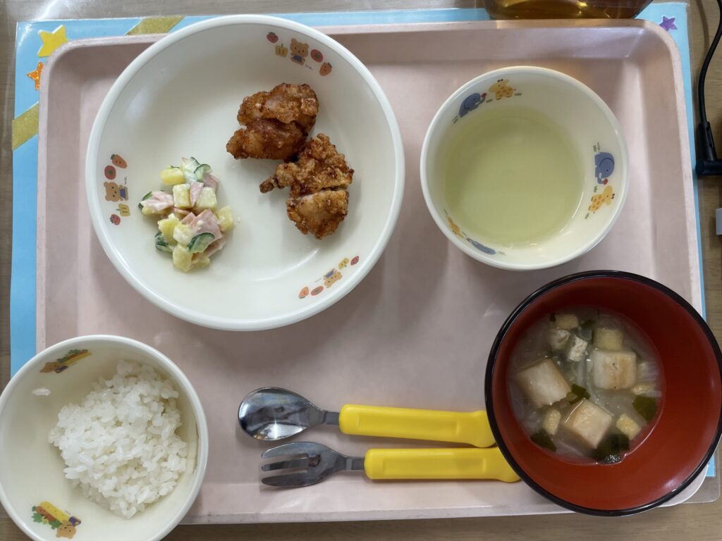 画像：給食