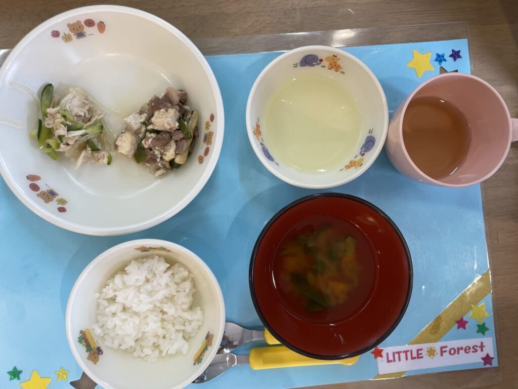 画像：給食