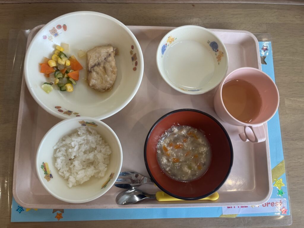 画像：給食