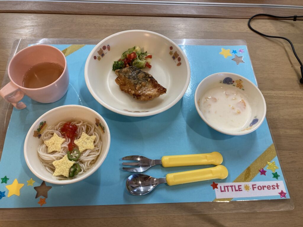 画像：給食