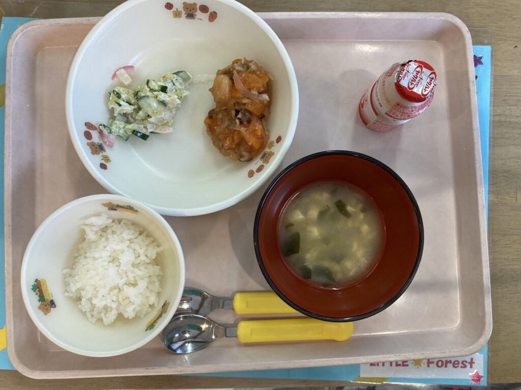 画像：給食