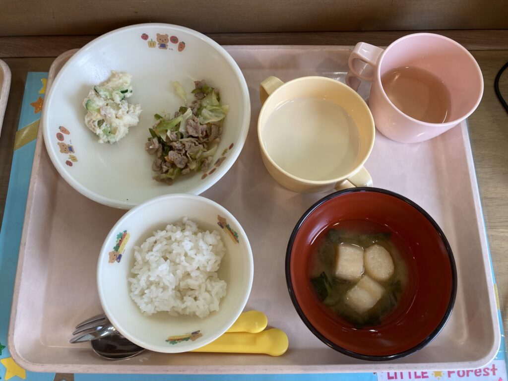 画像：給食