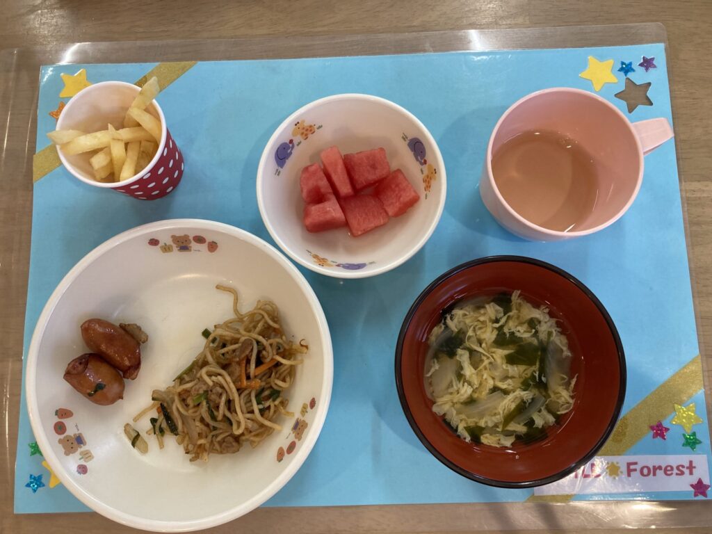 画像：給食