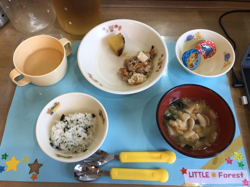 画像：給食