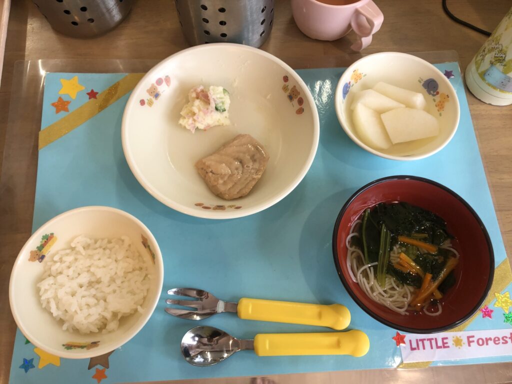 画像：給食