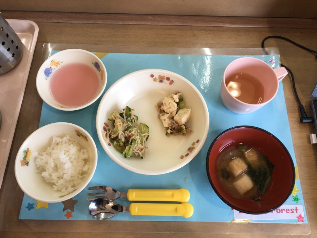 画像：給食