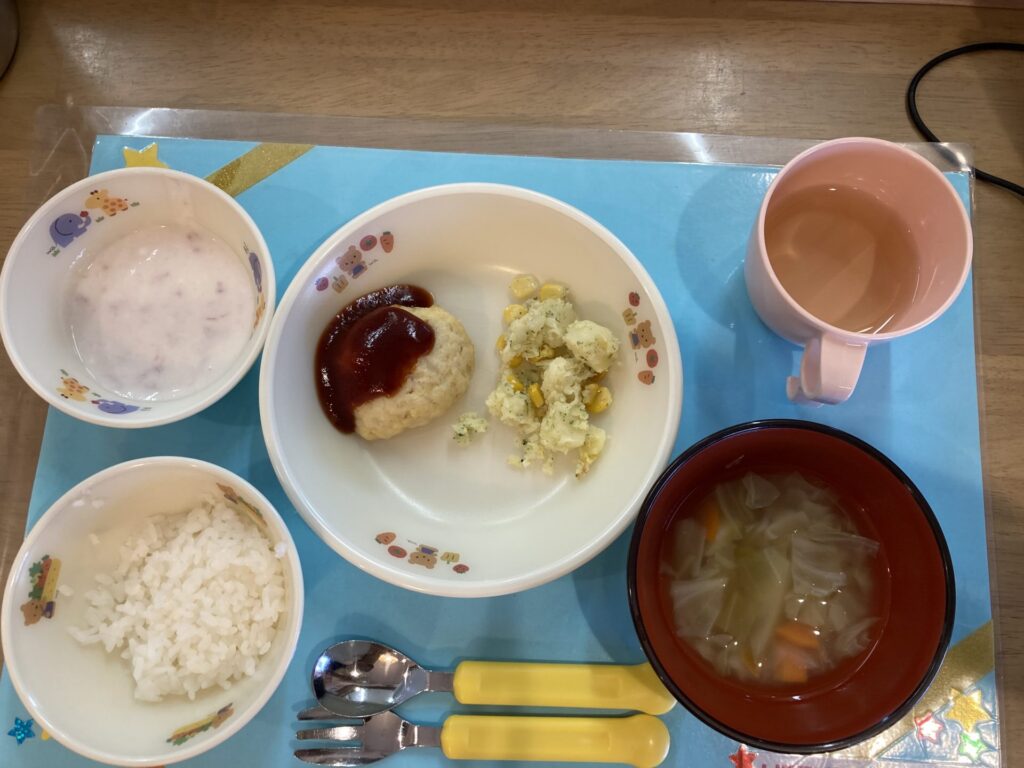 画像：給食
