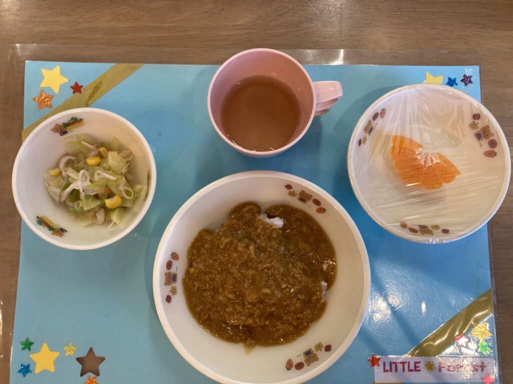 画像：給食