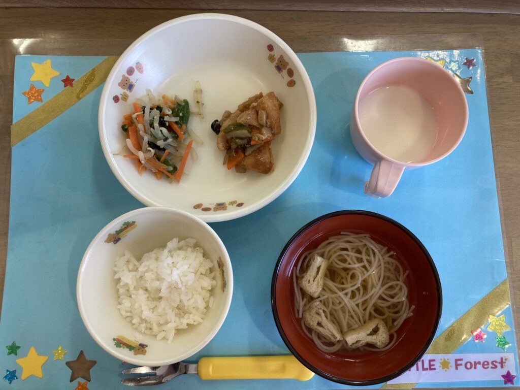 画像：給食