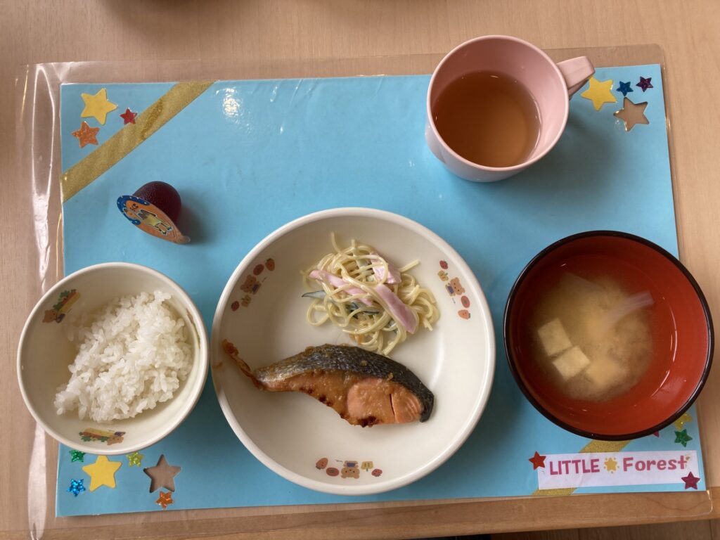 画像：給食