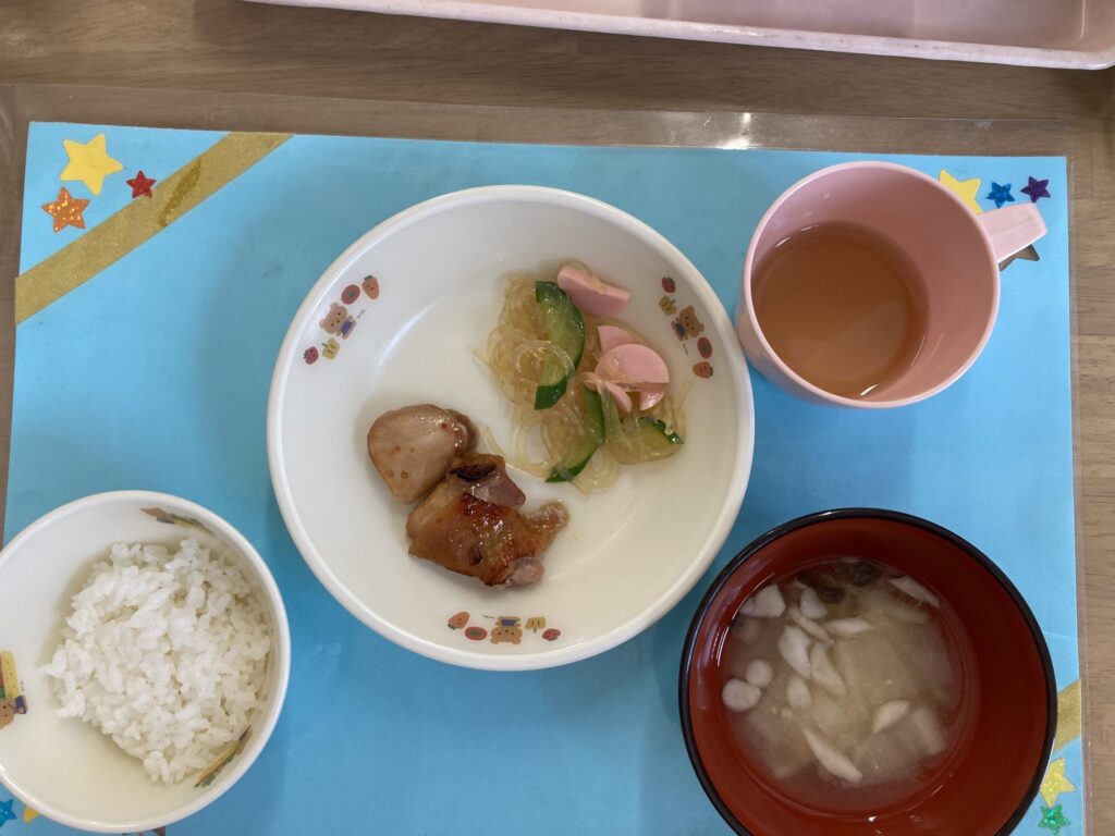 画像：給食