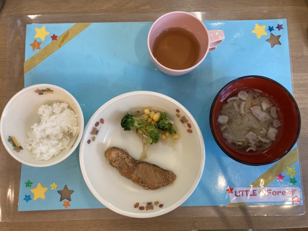 画像：給食