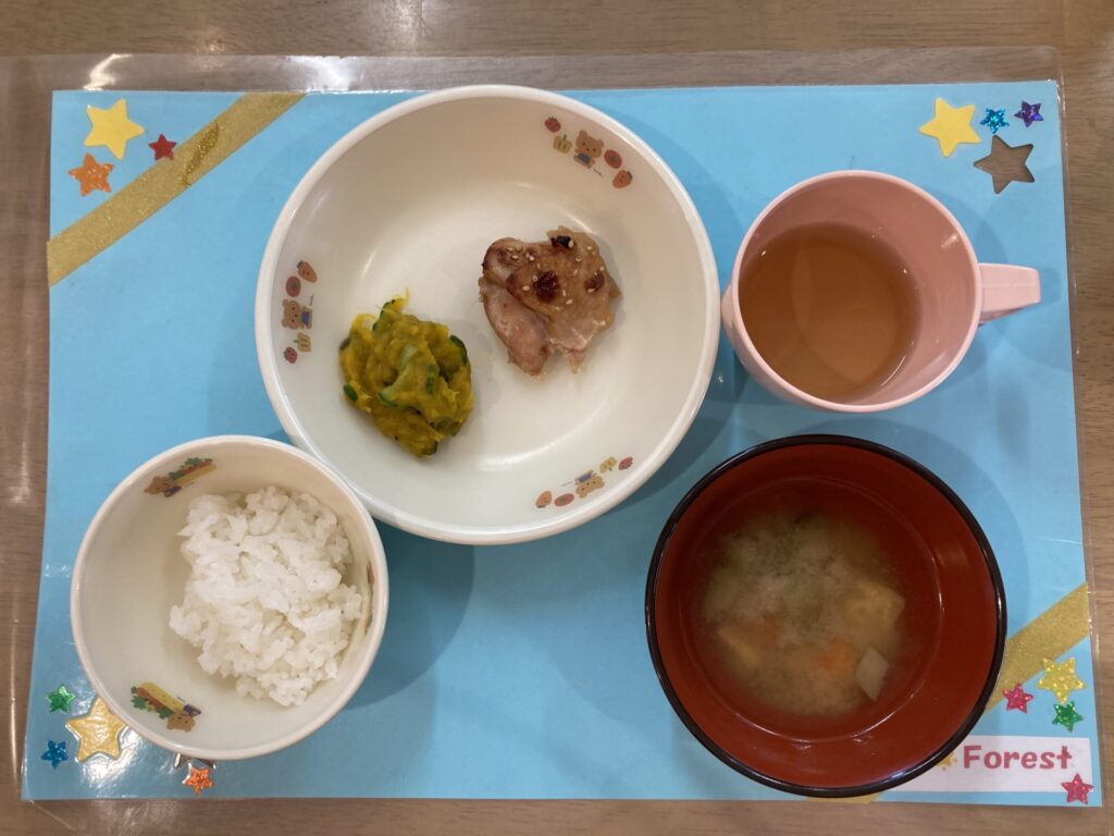画像：給食