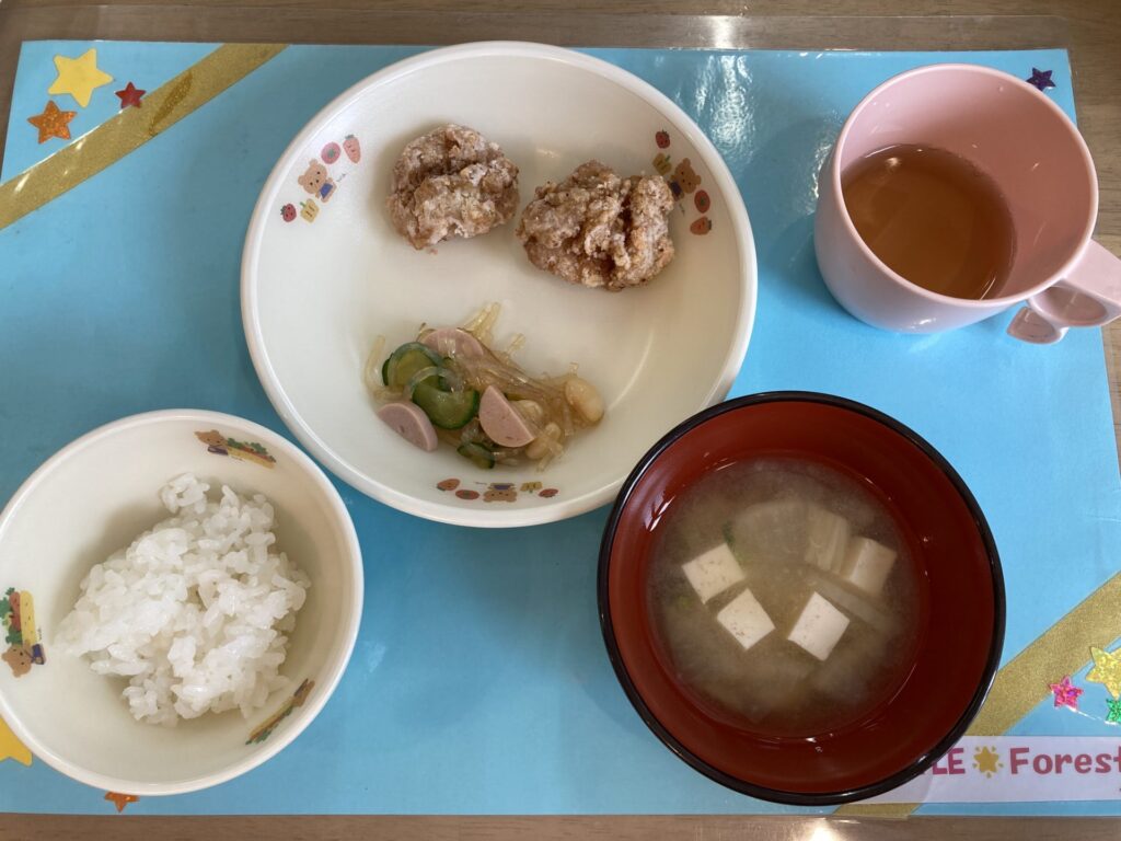 画像：給食
