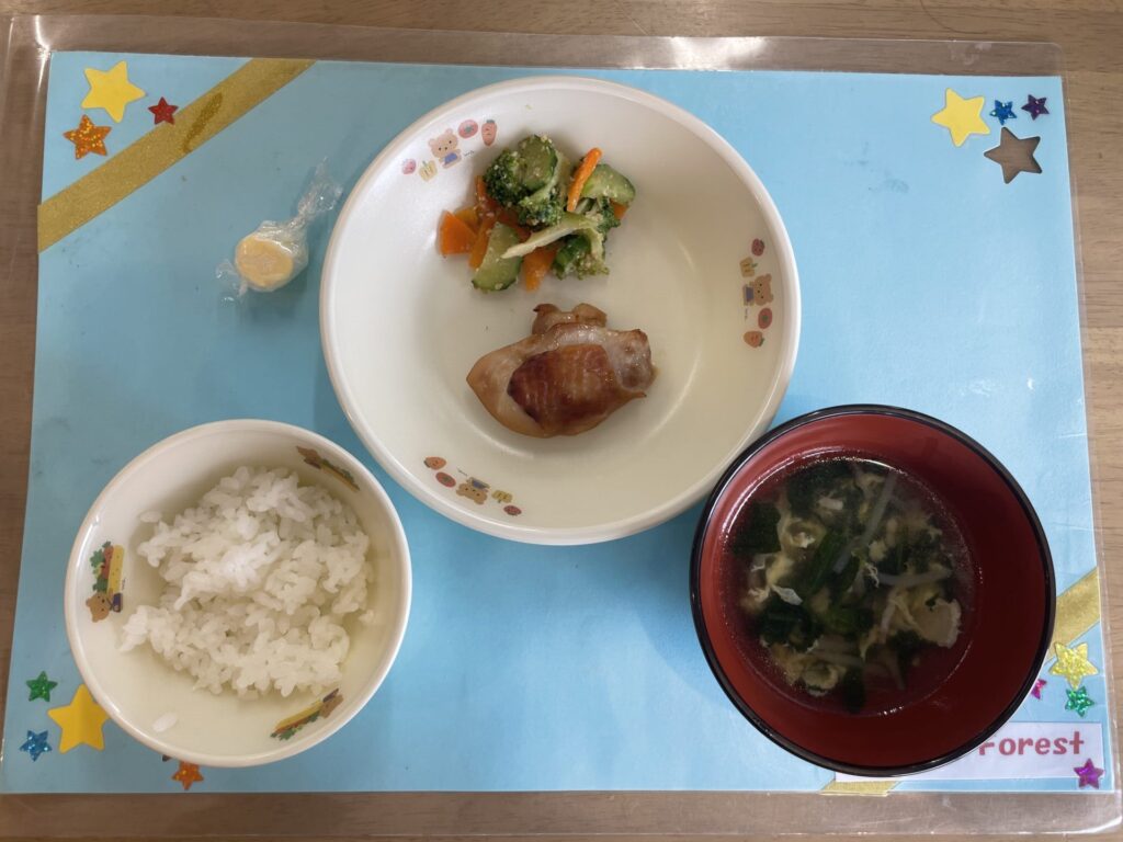 画像：給食