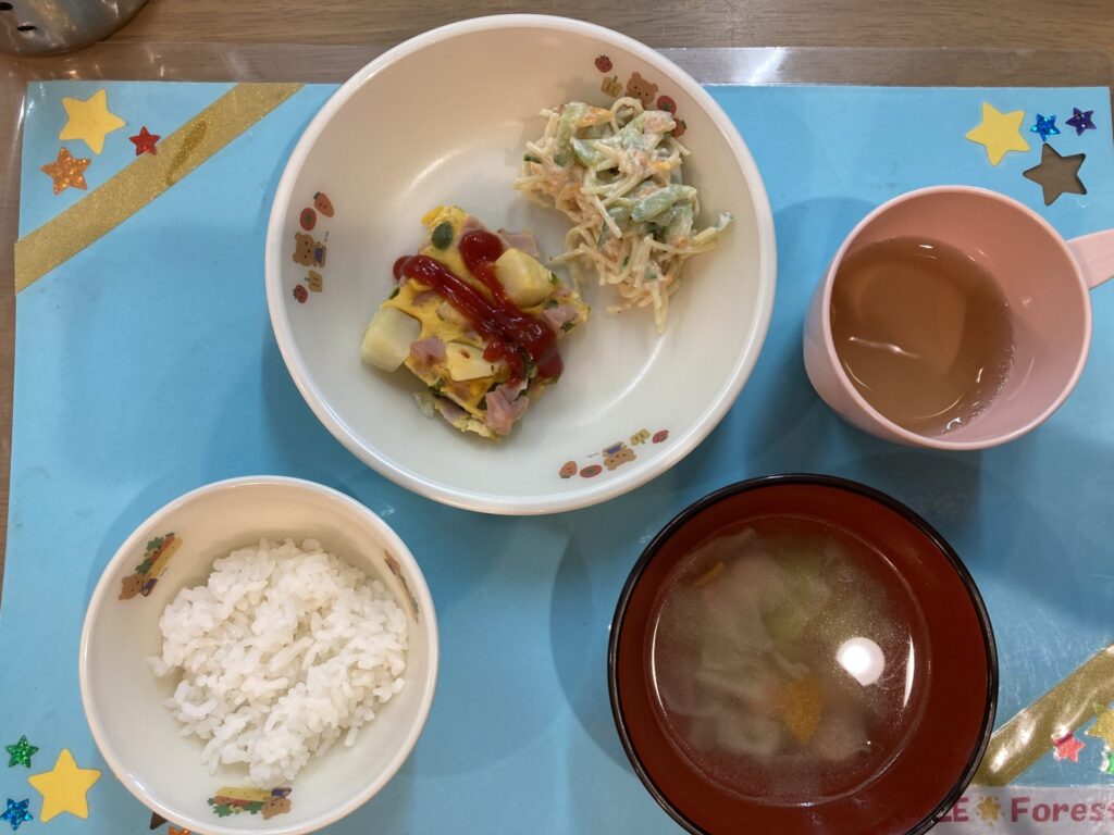 画像：給食