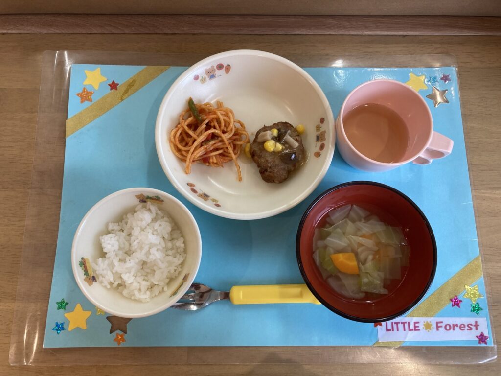 画像：給食