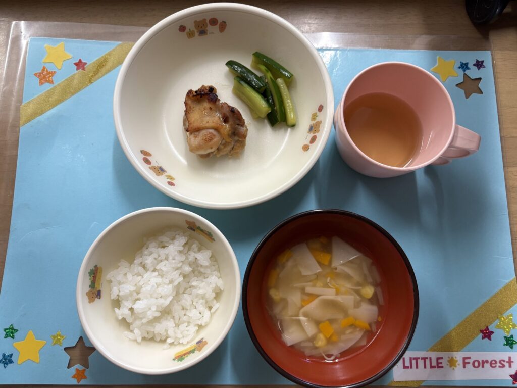 画像：給食