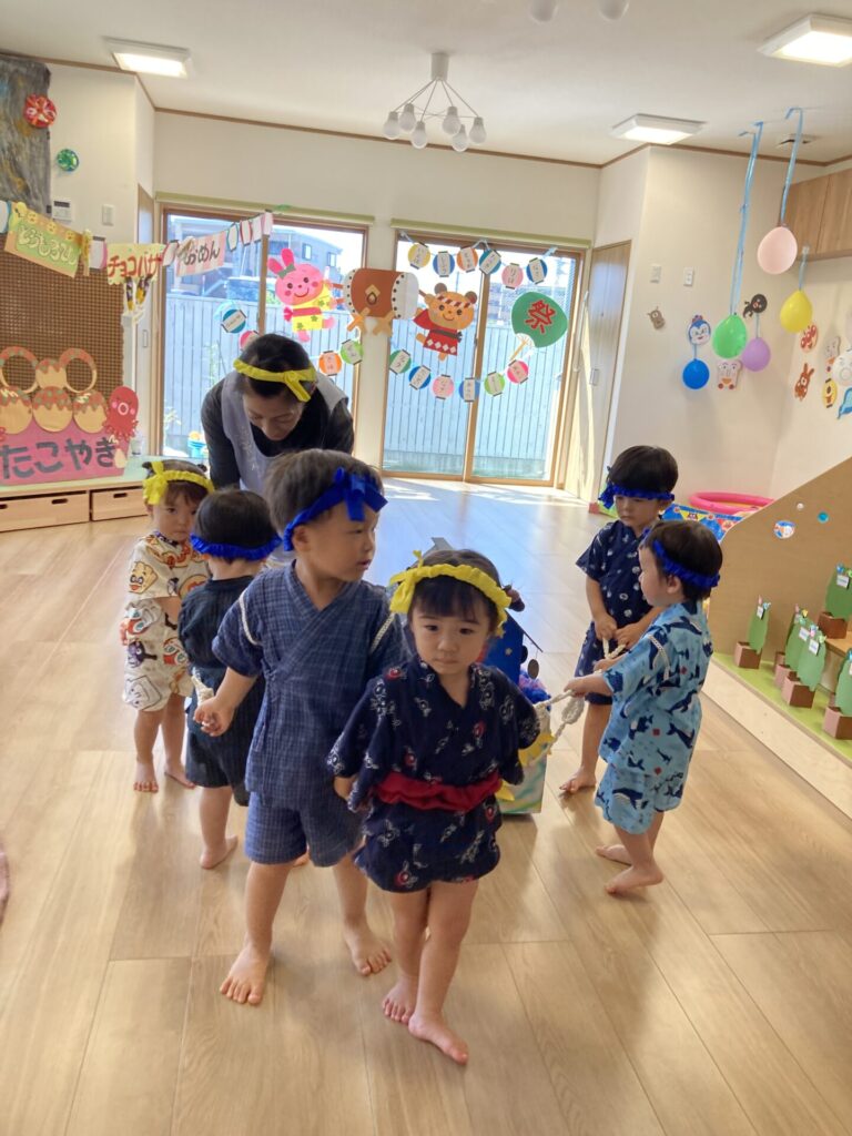 写真: お祭りごっこ🤩
