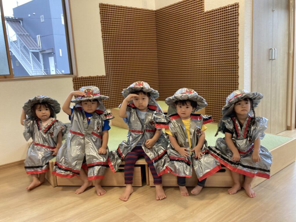 写真: もうすぐ🎵うんどうかいごっこ😊