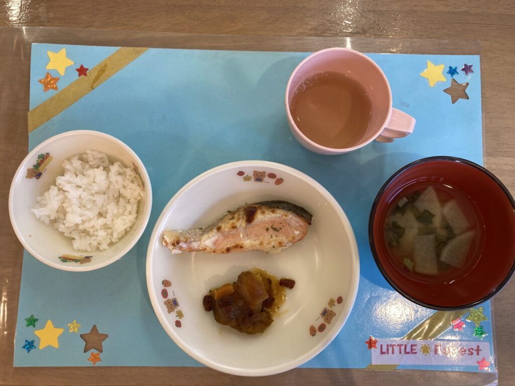 画像：給食