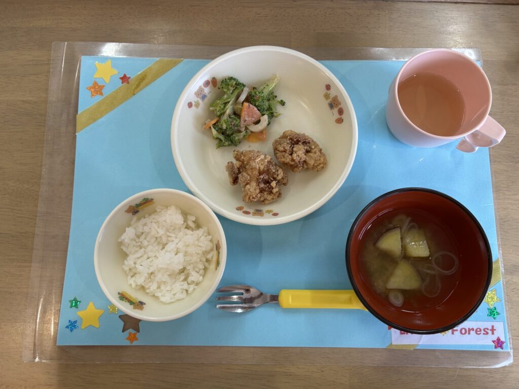 画像：給食