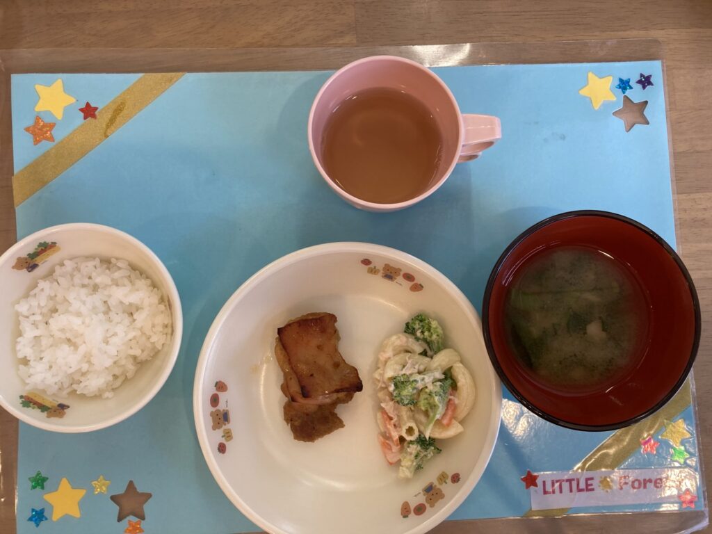 画像：給食