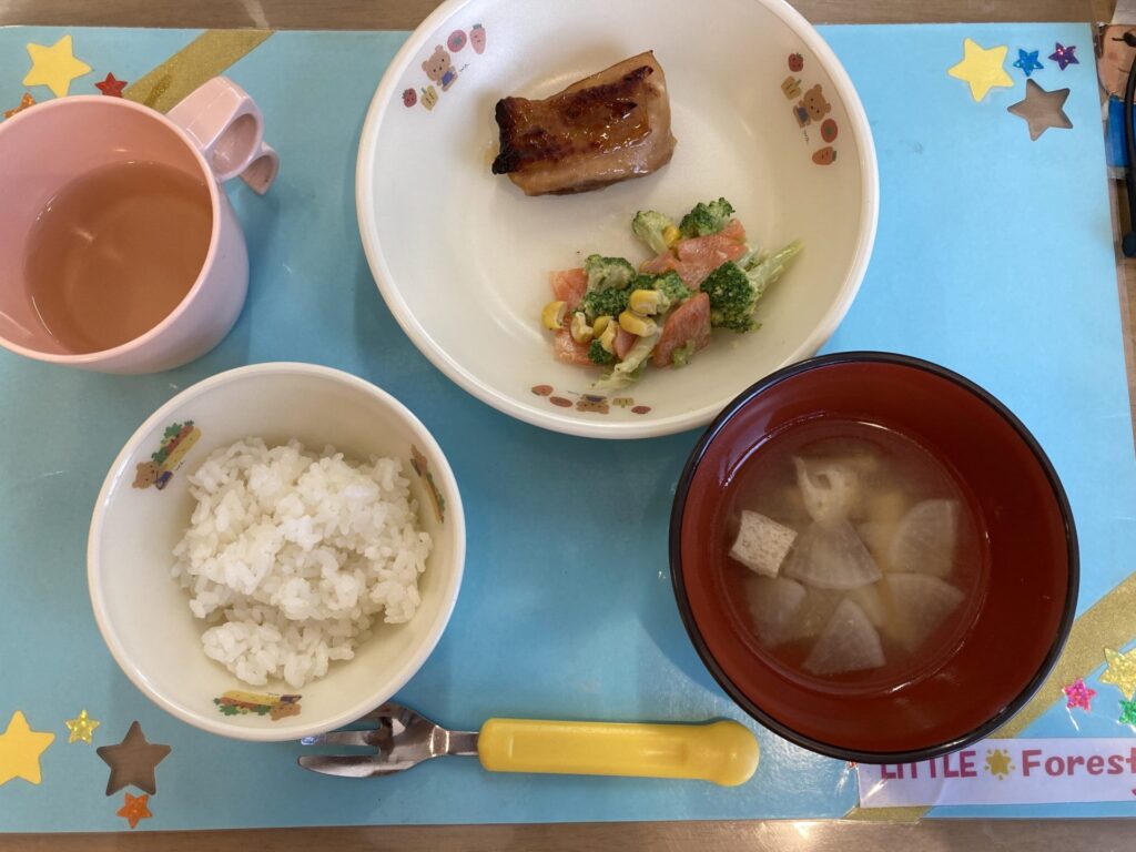 画像：給食