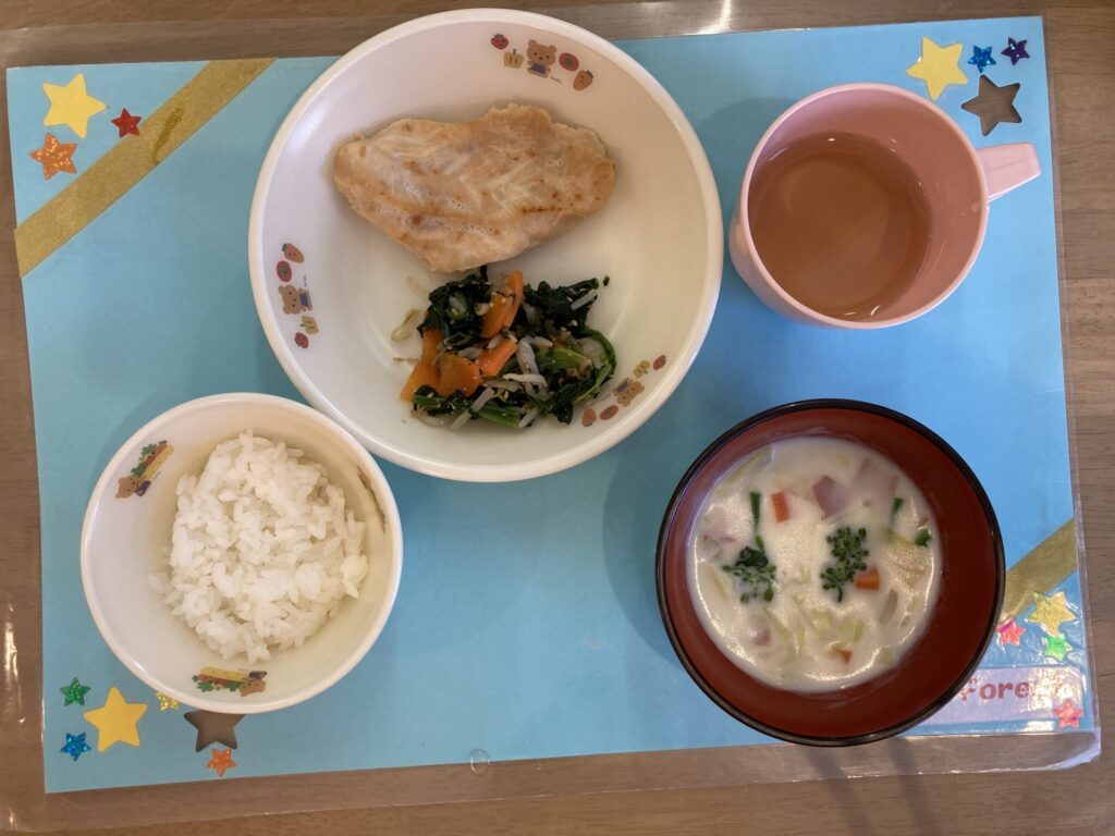 画像：給食