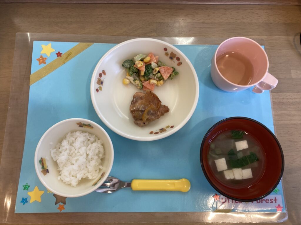 画像：給食