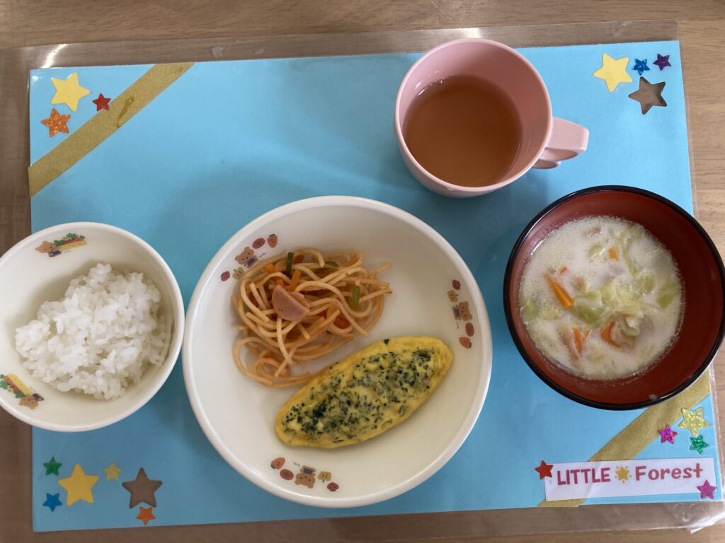 画像：給食