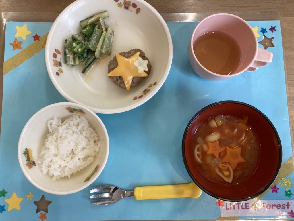 画像：給食
