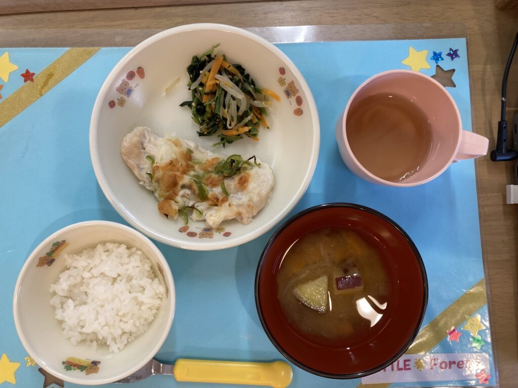 画像：給食